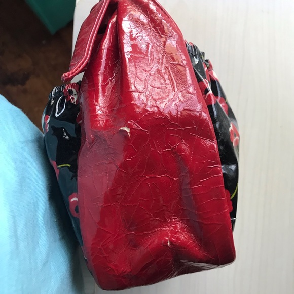 Vera Bradley Frill Cherry Purse - Picture 5 of 6